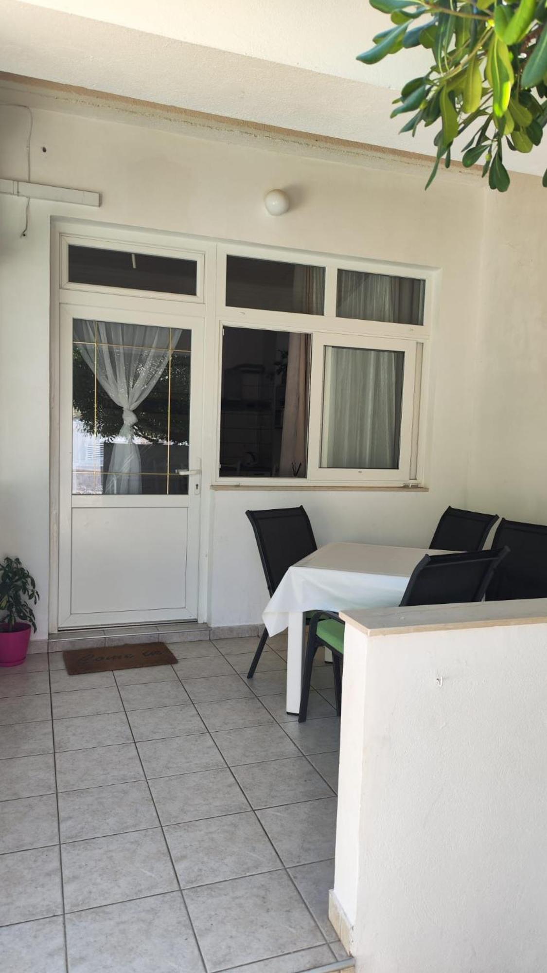 Apartments Suri Vodice Zimmer foto